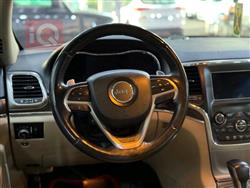 جیپ گراند شیرۆکی